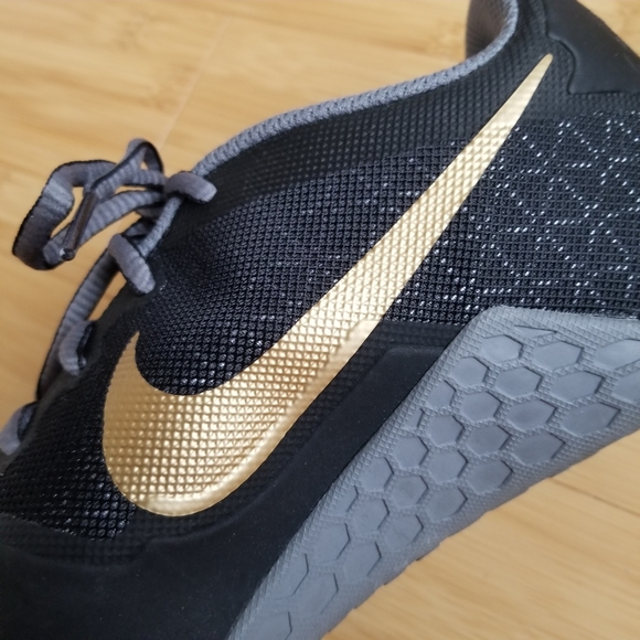 SOLD - New! NIKE Lunar Ultimate TR - Picture 6 of 14